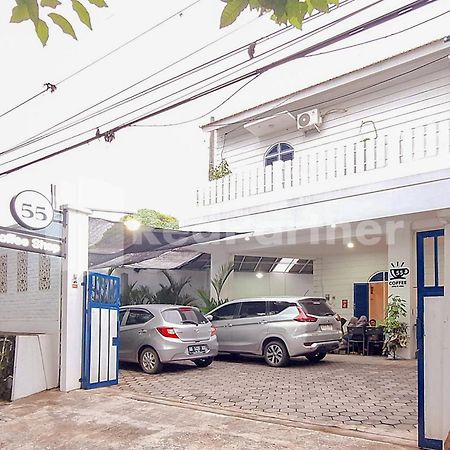 Hotel House N Coffee 55 Temanggung Redpartner Exterior foto